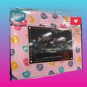 *SOLD*Betsey Johnson Queen Sheet Set - Pink Valentine Hearts Candy